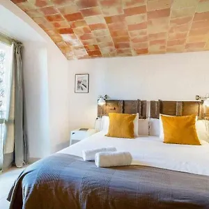 arab-baths-apt-w-garden-and-private-bike-parking.catalonia-hotels.com/
